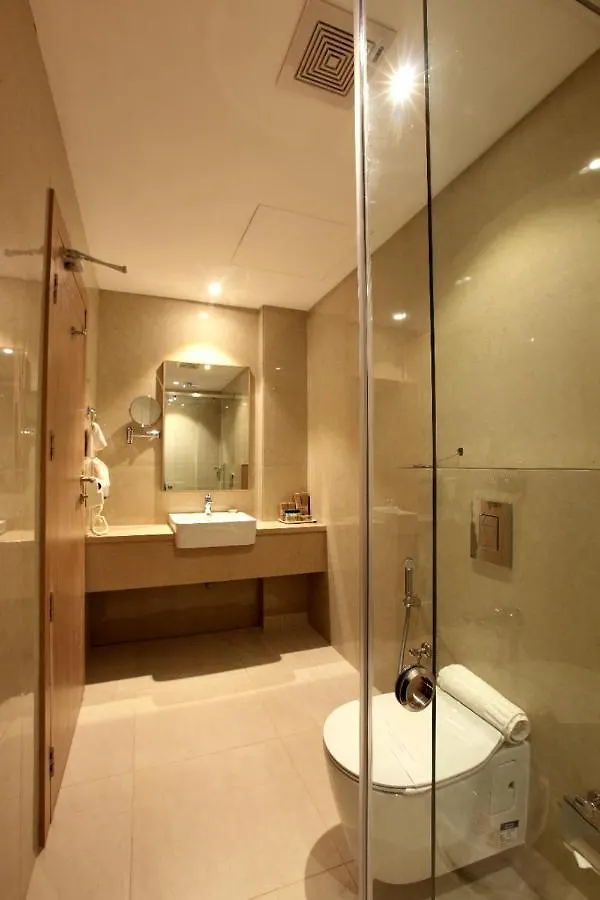 Raas Residency Otel Kochi