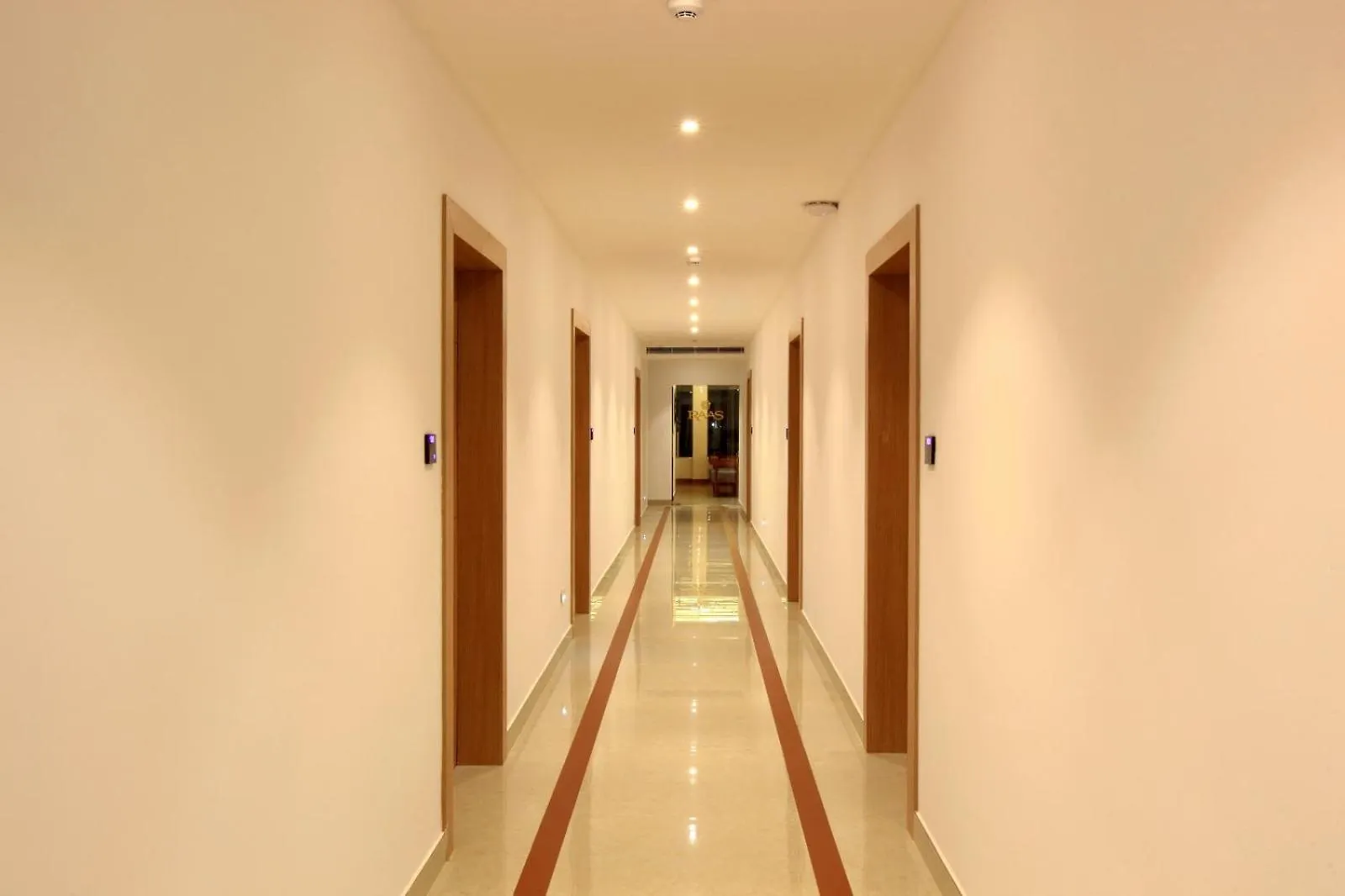 Raas Residency Otel Kochi