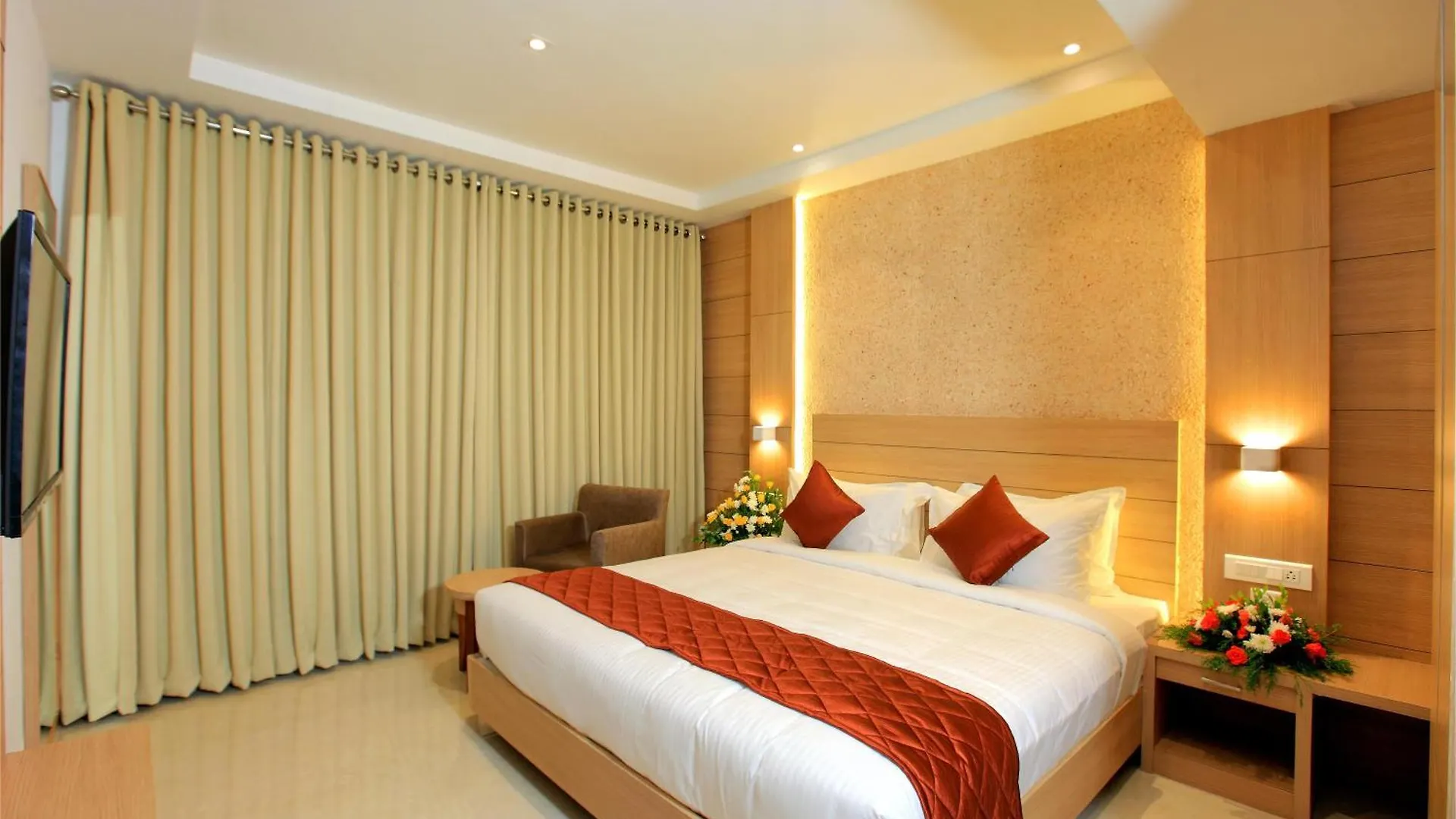 Raas Residency Otel Kochi 4*,